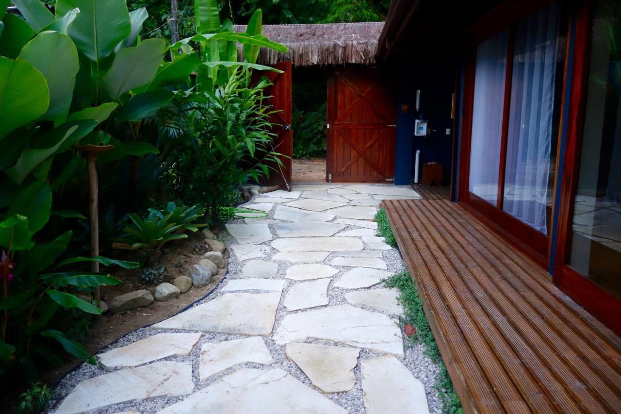 Moksha Surf Yoga Hotel อูบาตูบา ภายนอก รูปภาพ