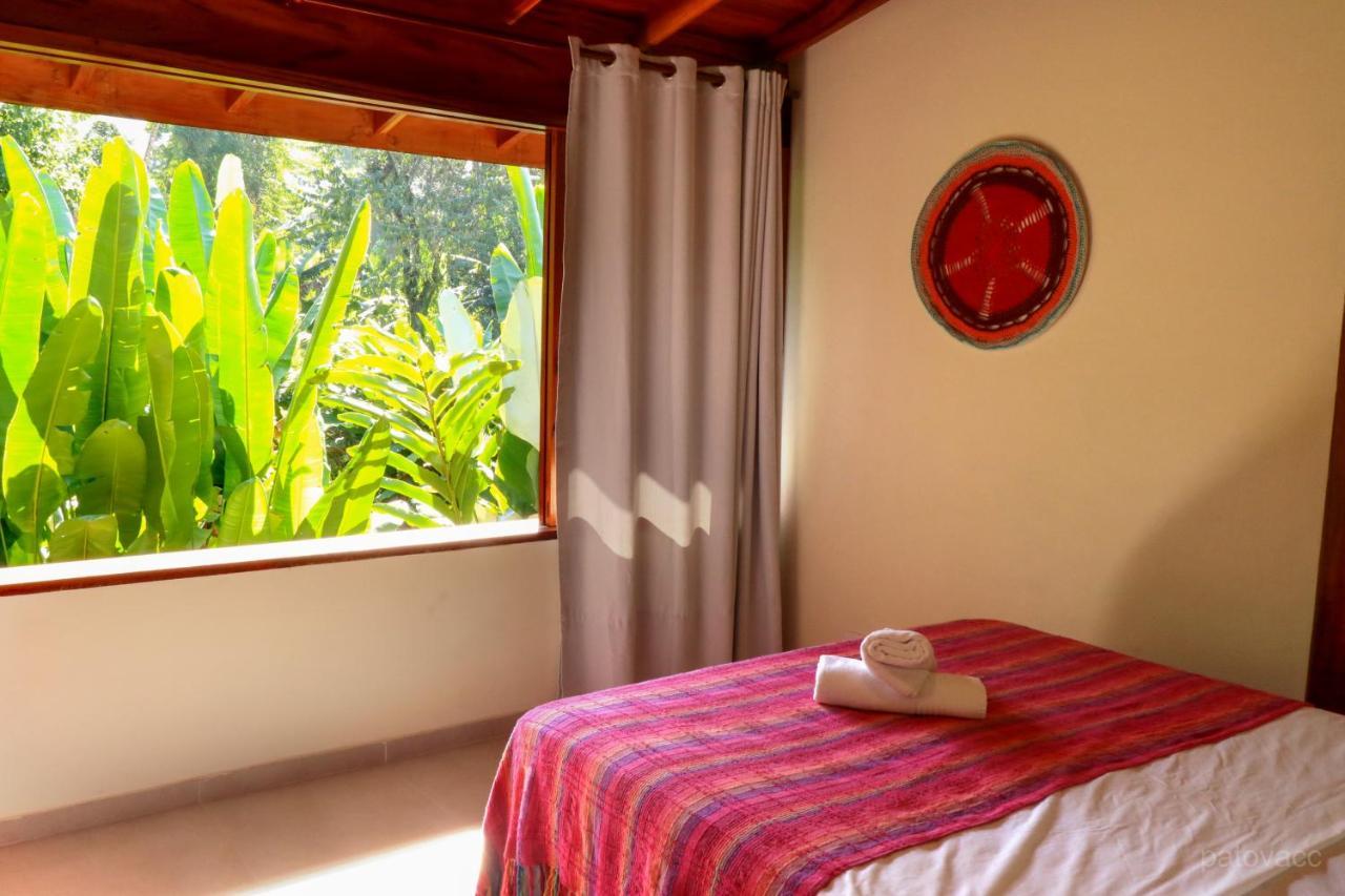 Moksha Surf Yoga Hotel อูบาตูบา ภายนอก รูปภาพ